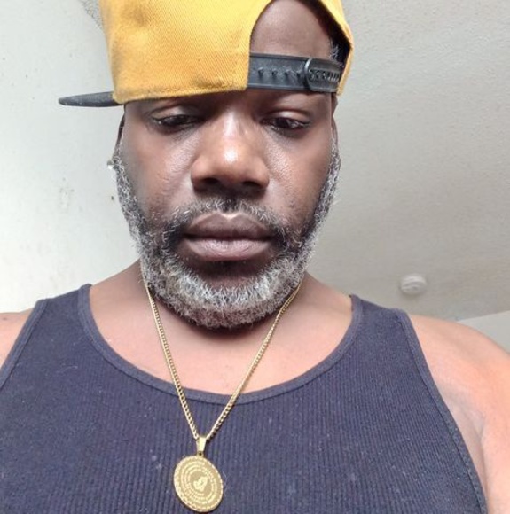 Meet your Posher, Chris - Picture 1 of 1